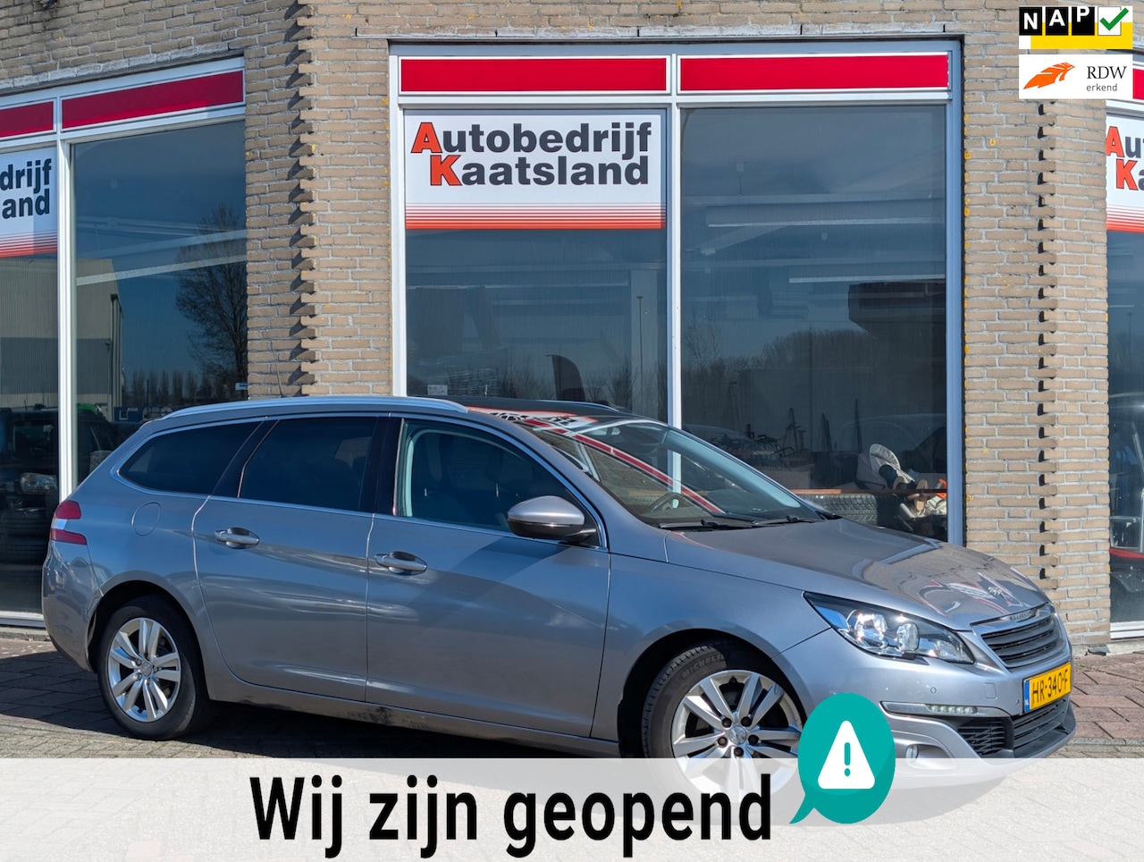 Peugeot 308 SW - 1.6 BlueHDI Blue Lease Executive Pack - Pano - Trekhaak -2015 - AutoWereld.nl