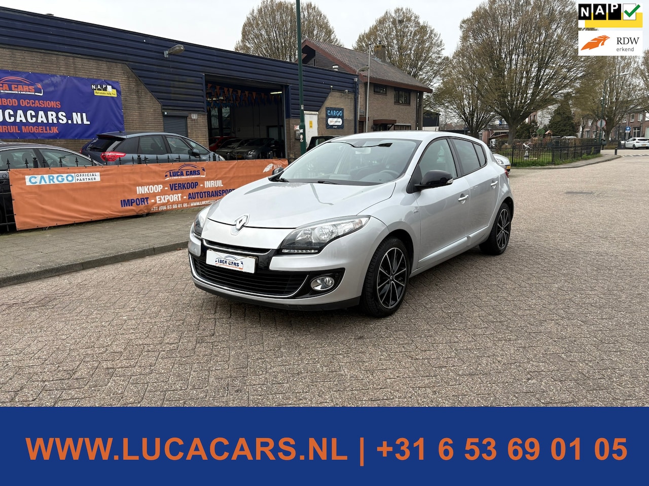 Renault Mégane - 1.2 TCe Bose 2X SLEUTEL + BOEKJES! - AutoWereld.nl