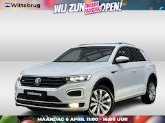 Volkswagen T-Roc - 1.5 TSI 150PK DSG R-Line / Panorama dak / Digital Cockpit Pro / Elektrisch Achterklep / Af