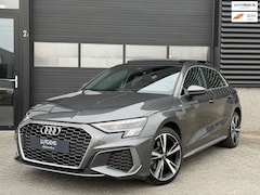 Audi A3 Sportback - 40 TFSI e S-line Pano Matrix ACC Carplay