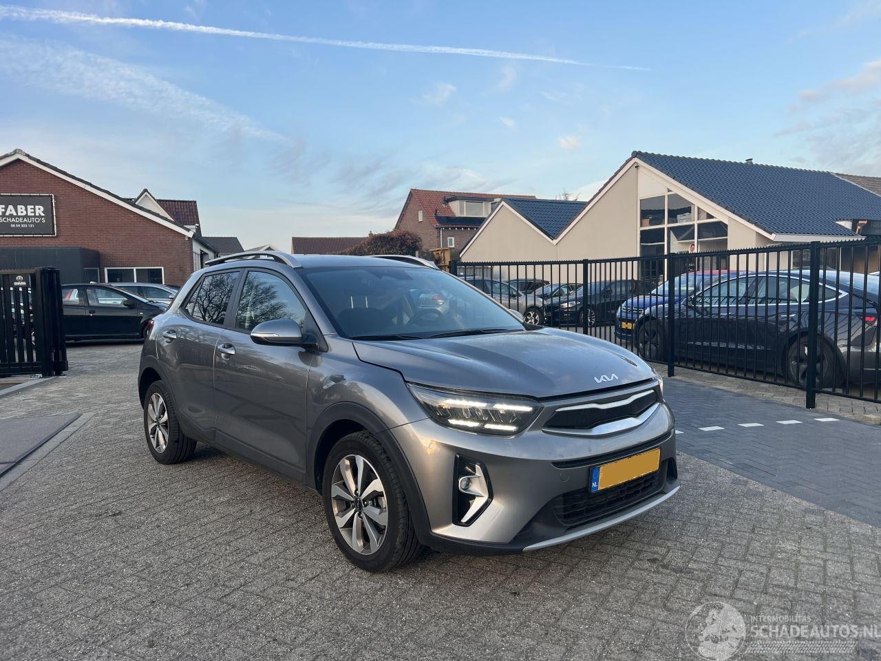 Kia Stonic - 1.0 T-GDi MHEV DynamicPlusLine 1.0 T-GDi MHEV DynamicPlusLine - AutoWereld.nl