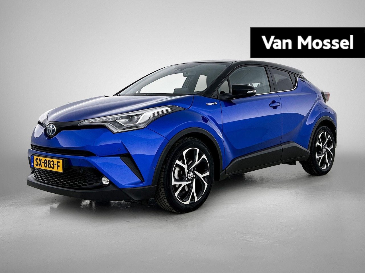 Toyota C-HR - 1.8 Hybrid Bi-Tone | LEDER | NAVIGATIE | CRUISE CONTROL | LED | - AutoWereld.nl