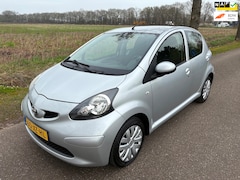 Toyota Aygo - 1.0-12V + APK/Elektr ramen/Originele km/N.A.P./Boekjes