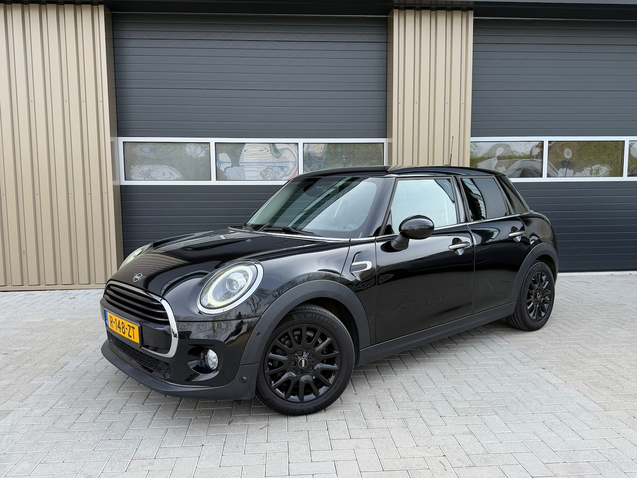 MINI Cooper - Mini 1.5 Chili | sportstoelen | Led | Navigatie - AutoWereld.nl