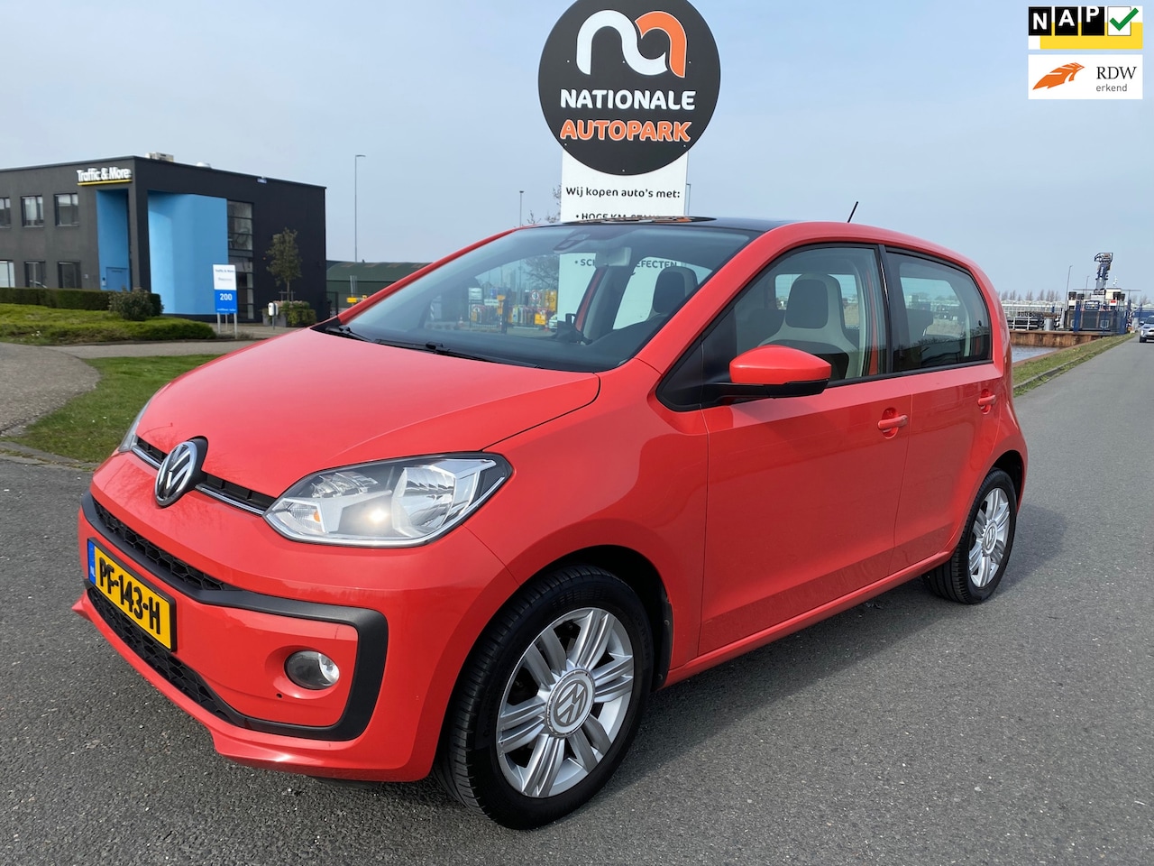 Volkswagen Up! - 2017 * 1.0 EcoFuel high up! * CNG * APK * EURO 6 - AutoWereld.nl