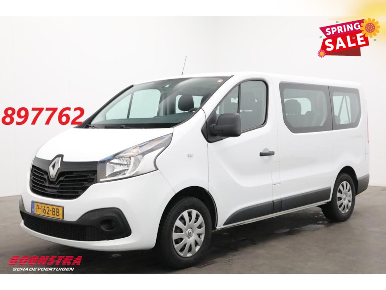 Renault Trafic Passenger - 1.6 dCi Expression 9-Persoons Airco Bluetooth - AutoWereld.nl
