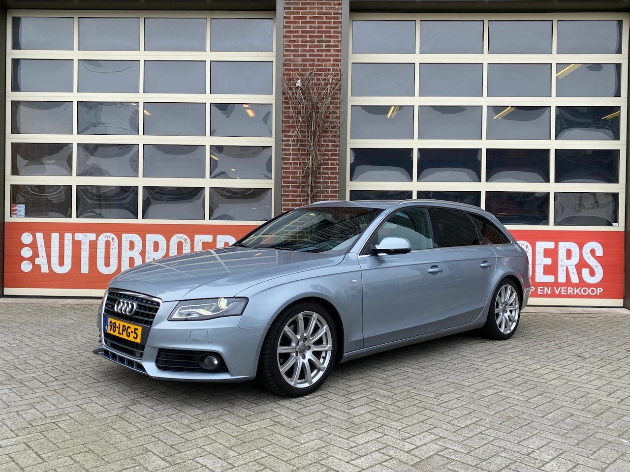 Audi A4 Avant - 2.0 TDI quattro S edition | Zeer compleet | NL-auto | Goed onderhouden | Nieuwe Apk | Expo - AutoWereld.nl