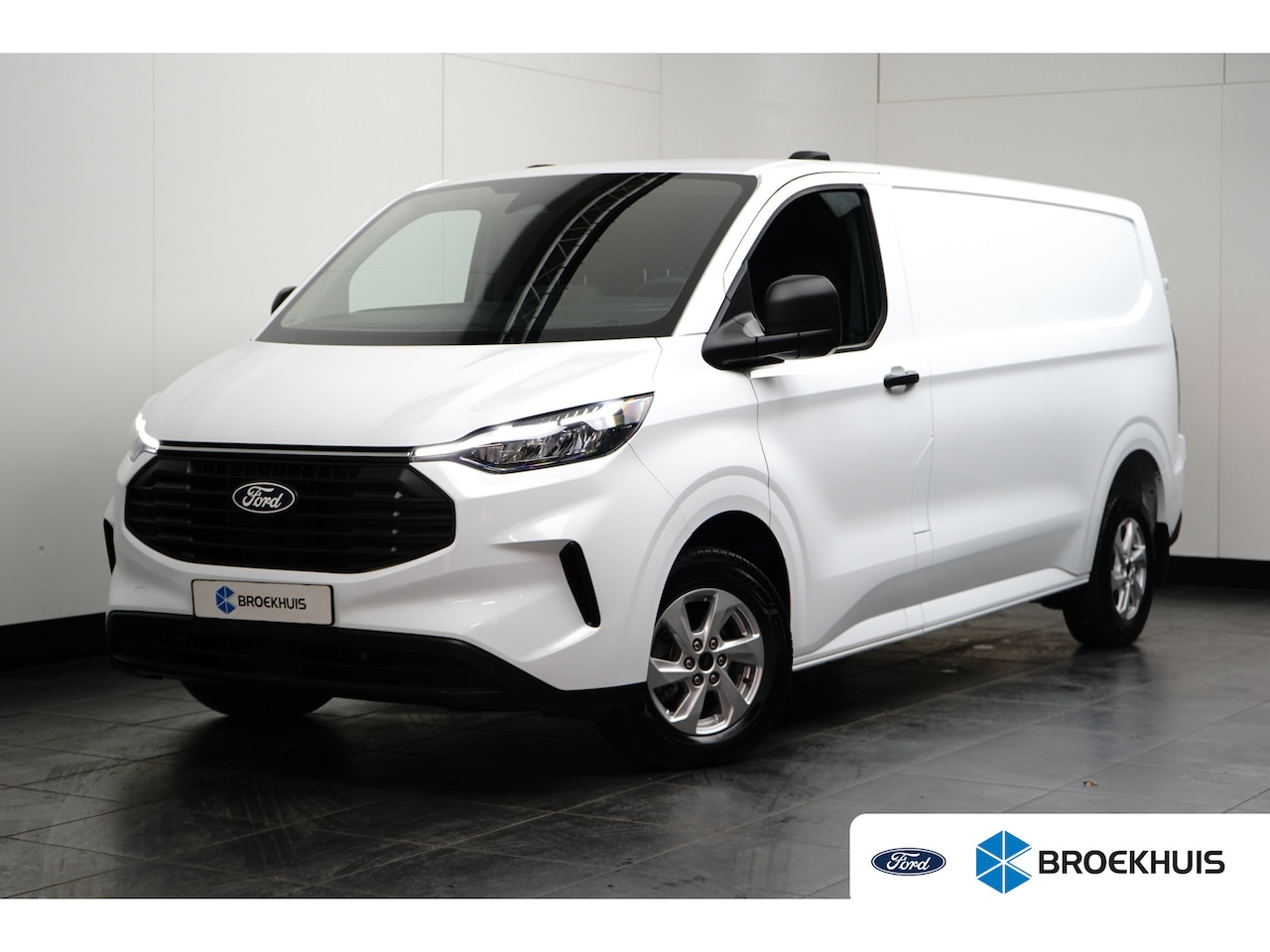 Ford Transit Custom - 320 L2 Limited AWD 170PK Automaat Adaptieve Cruise | Stoelverwarming | Dodehoek detectie | - AutoWereld.nl