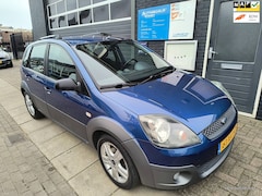 Ford Fiesta - 1.4-16V Crossroad
