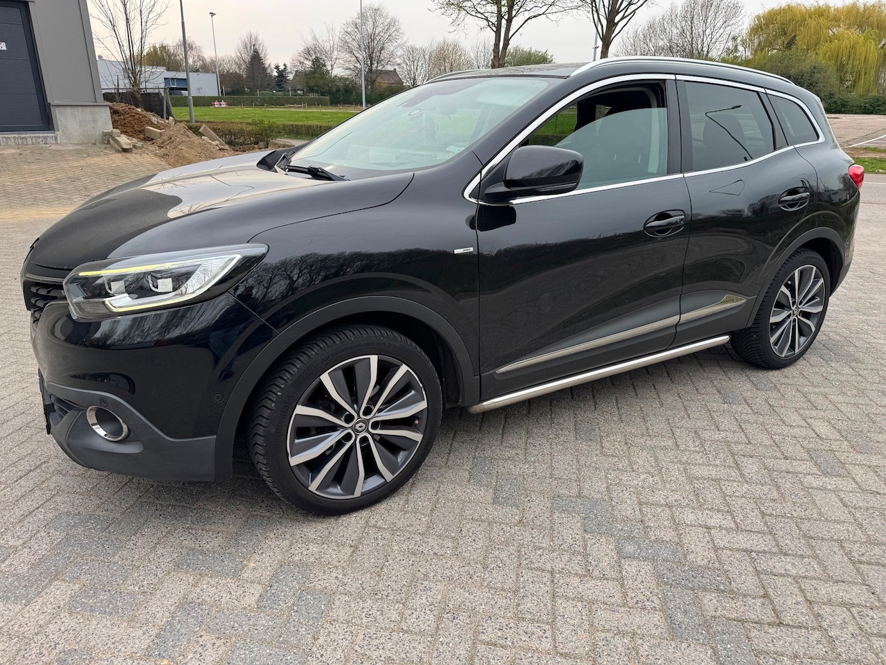 Renault Kadjar - 1.2 TCe Extase Bose Navi Keyless - AutoWereld.nl