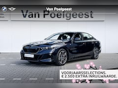 BMW i5 - Sedan eDrive40 | Comfort Pack | M Sport | Trekhaak | Selections 2500