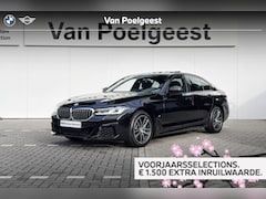 BMW 5-serie - Sedan 520i M Sport | Trekhaak | Panoramadak | Selections 1500