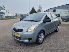 Toyota Yaris - 1.3 VVTi Sol VOL JAAR APK