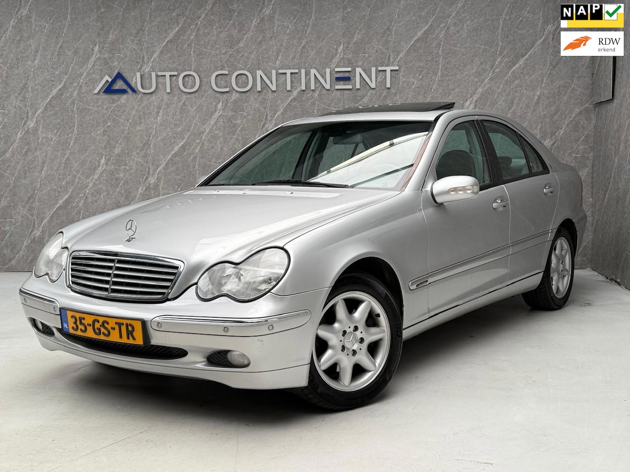 Mercedes-Benz C-klasse - 240 / NAP / 1e Eigenaar / Beurt / APK - AutoWereld.nl