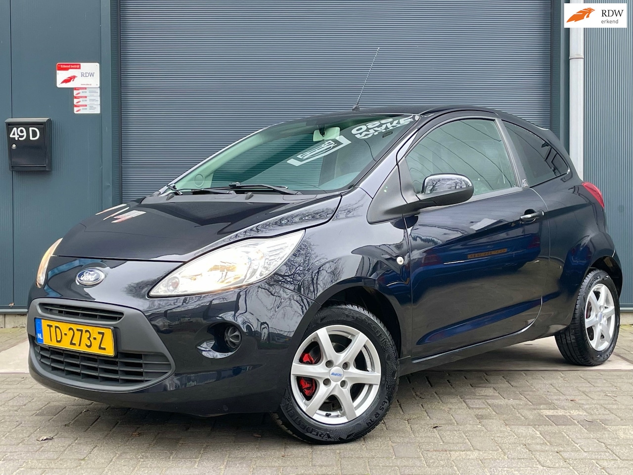 Ford Ka - 1.2 Cool & Sound Champions Leaque Editie AIRCO STOELVERWARMING VOORRUITVERWARMING LMVELGEN - AutoWereld.nl