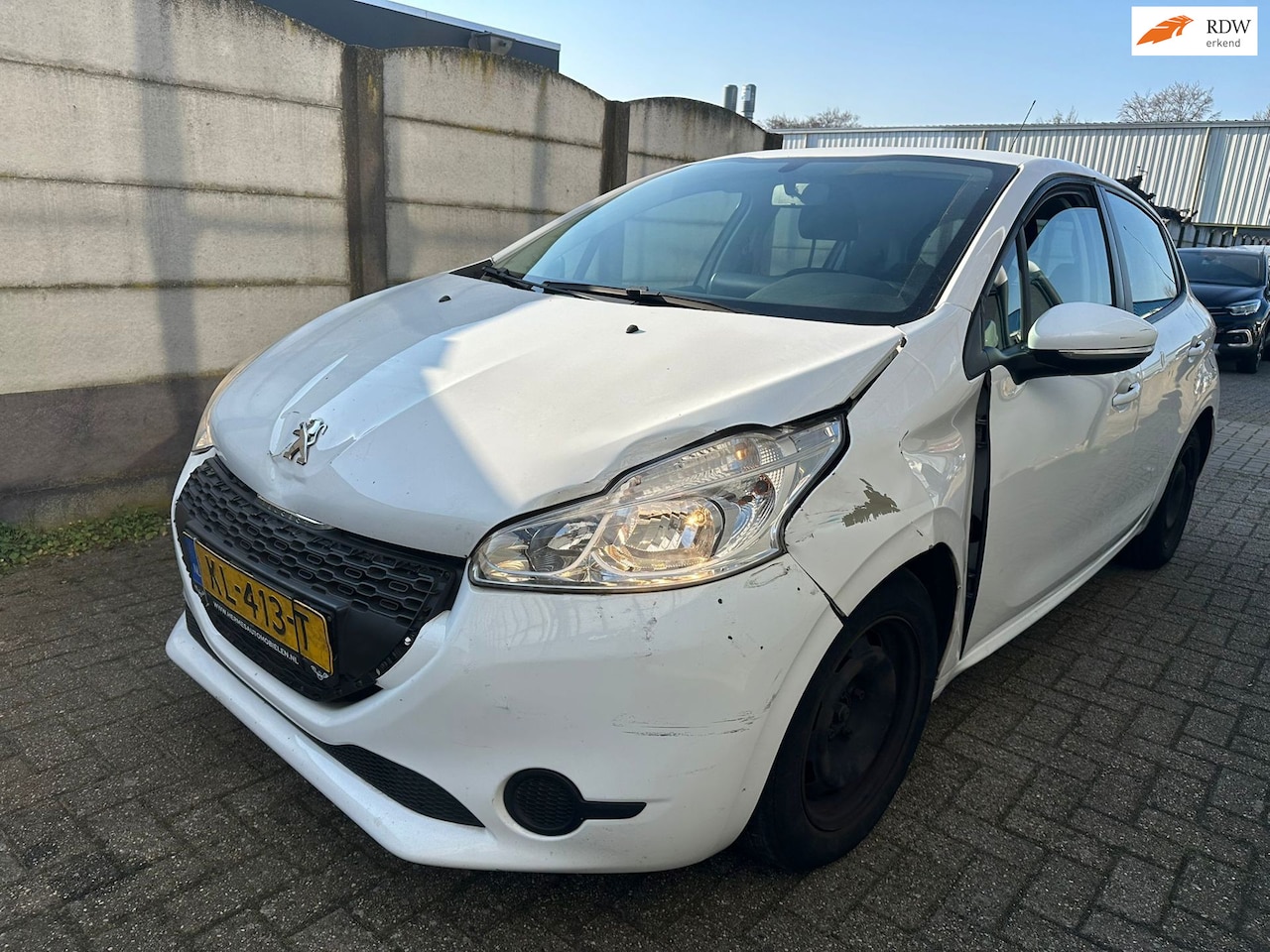 Peugeot 208 - 1.6 e-HDi Allure AIRCO EXPORT! - AutoWereld.nl