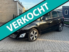 Renault Grand Scénic - 1.4 TCe Bose | navi | pano | trekhaak | pdc | nieuwe apk |