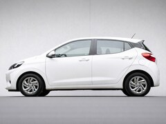 Hyundai i10 - 1.0 Comfort Sport (APPLE CARPLAY, NAVI, CAMERA, PDC, LED, CLIMATE, CRUISE, LANE ASSIST, SP