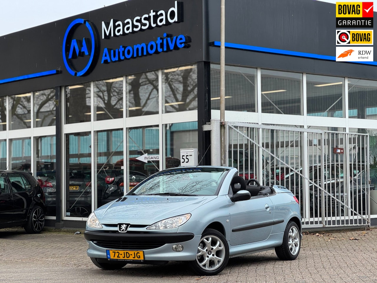 Peugeot 206 CC - 1.6-16V Cabrio lage kms zeer nette voertuig - AutoWereld.nl