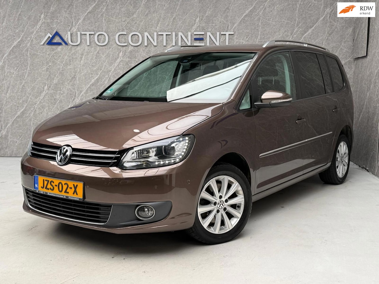 Volkswagen Touran - 1.4 TSI / AUT / Goed Onderhouden / Nette Auto / APK - AutoWereld.nl