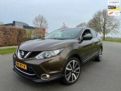 Nissan Qashqai - 1.2 Tekna PANO/NAVI/CLIMA/LEER/CAMERA