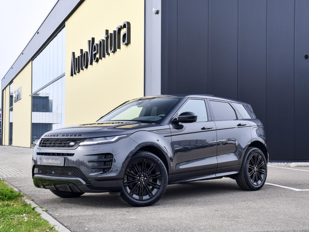 Land Rover Range Rover Evoque - 1.5 P270e PHEV Dynamic SE l Facelift l Black Pack l Schuif-/kantel dak l Adapt. Cruise l 3 - AutoWereld.nl