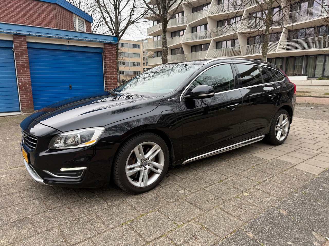 Volvo V60 - 2.4 D6 AWD Plug-In Hybrid Summum 2.4 D6 AWD Plug-In Hybrid Summum - AutoWereld.nl