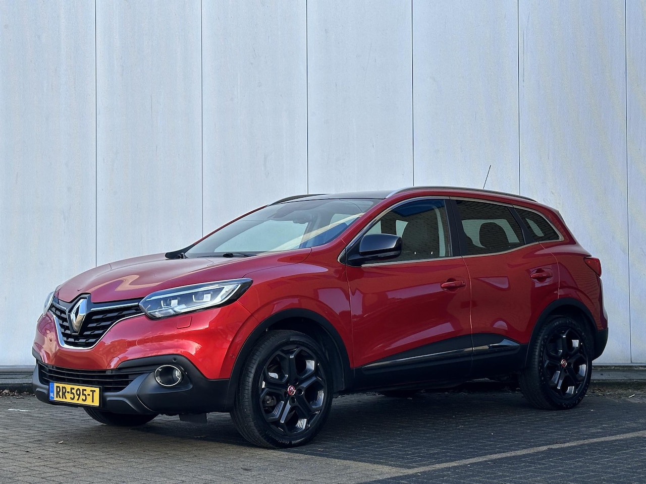 Renault Kadjar - 1.2 TCe Extase Pano l Leer l Bose l LED l Camera l - AutoWereld.nl
