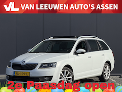 Skoda Octavia Combi - 1.6 TDI Greentech Style Business | HANDGAS EN REM | Trekhaak | Automaat