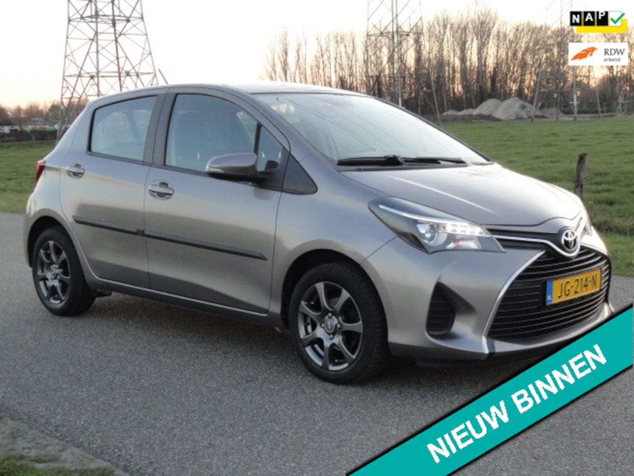 Toyota Yaris - 1.0 VVT-i Aspiration Met AIRCO I NAVIG I CAMERA - AutoWereld.nl
