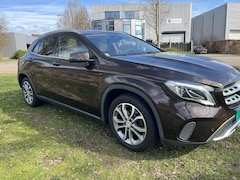 Mercedes-Benz GLA-Klasse - 180 Premium Plus Pano, Cam