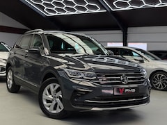 Volkswagen Tiguan - 1.5 TSI Elegance CarPlay Camera