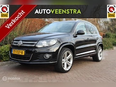 Volkswagen Tiguan - 2.0 TSI Sport&Style 4Motion