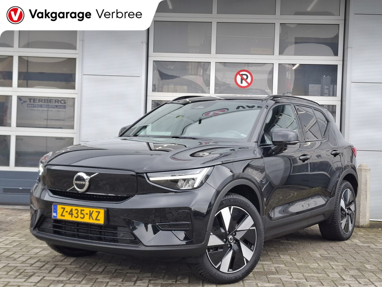 Volvo XC40 - Single Motor Extened Range Core 82 kWh | SoH 97,8 % Aviloo certificaat | Navigatie/Android - AutoWereld.nl