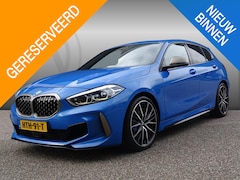 BMW 1-serie - M135i xDrive High Executive PANORAMADAK|HEAD-UP DISPLAY|DODEHOEK DETECTIE|ACHTERUIT RIJ CA