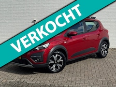 Dacia Sandero Stepway - 1.0 TCe 100 Bi-Fuel Essential Trekhaak Camera Navigatie Clima Cruise