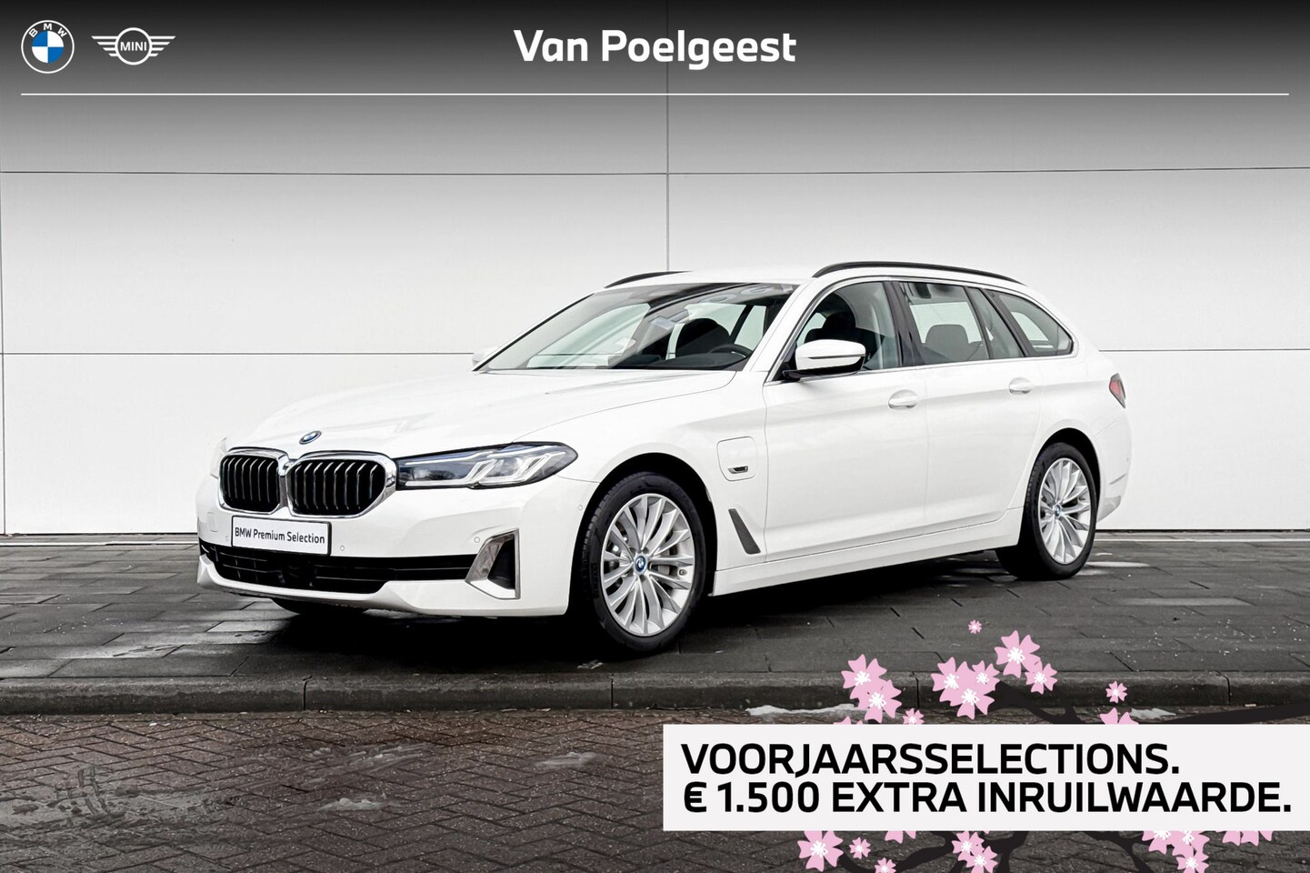 BMW 5-serie Touring - 530e xDrive High Executive Driving Assistant Professional | Head-Up Display | Selections 1 - AutoWereld.nl
