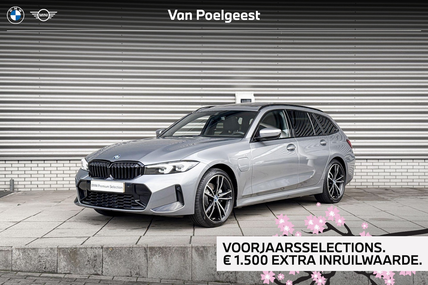 BMW 3-serie Touring - 320e M Sport | Panoramadak | 19 inch | Selections 1500 - AutoWereld.nl