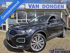 Volkswagen T-Roc - 1.5 TSI Sport | Trekhaak / NL-Auto | Vitrual / Navi / Carplay