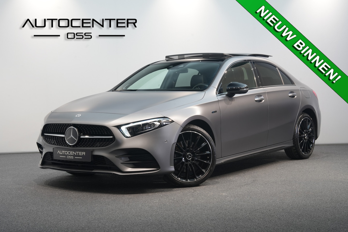 Mercedes-Benz A-klasse - 250 e Limousine AMG MAGNO MAT ✅ VOL OPTIE ✅ 360 CAM ✅ KEYLESS ✅ HEAD-UP ✅ BURMESTER ✅ PANO - AutoWereld.nl