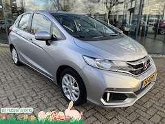 Honda Jazz - 1.3 i-VTEC Comfort TREKHAAK | NAVIGATIE | PARKEER SENSOREN V+A | AIRCO | CRUISE CONTROLE |