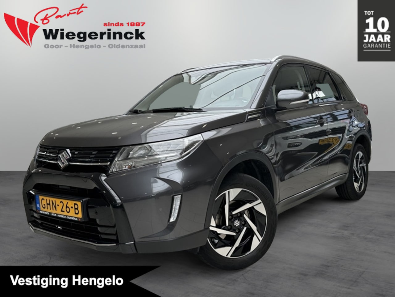 Suzuki Vitara - 1.5 Hybrid Style [ ORIGINEEL NL | 10 JR GARANTIE | APPLE CARPLAY - AutoWereld.nl