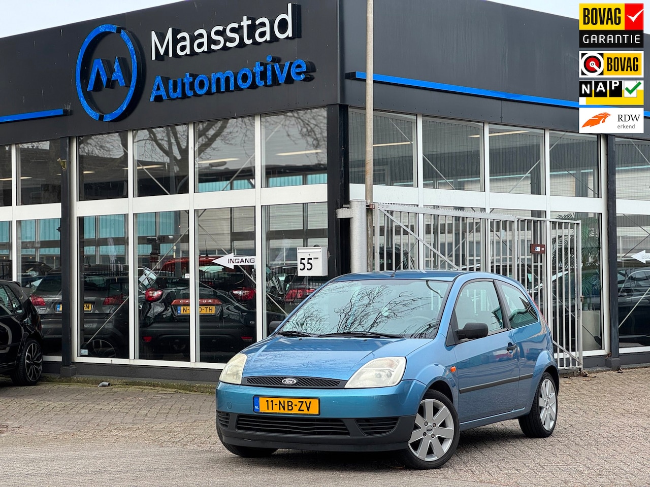 Ford Fiesta - 1.25-16V Ambiente lage kms zuinig en betrouwbaar goed rijdend - AutoWereld.nl