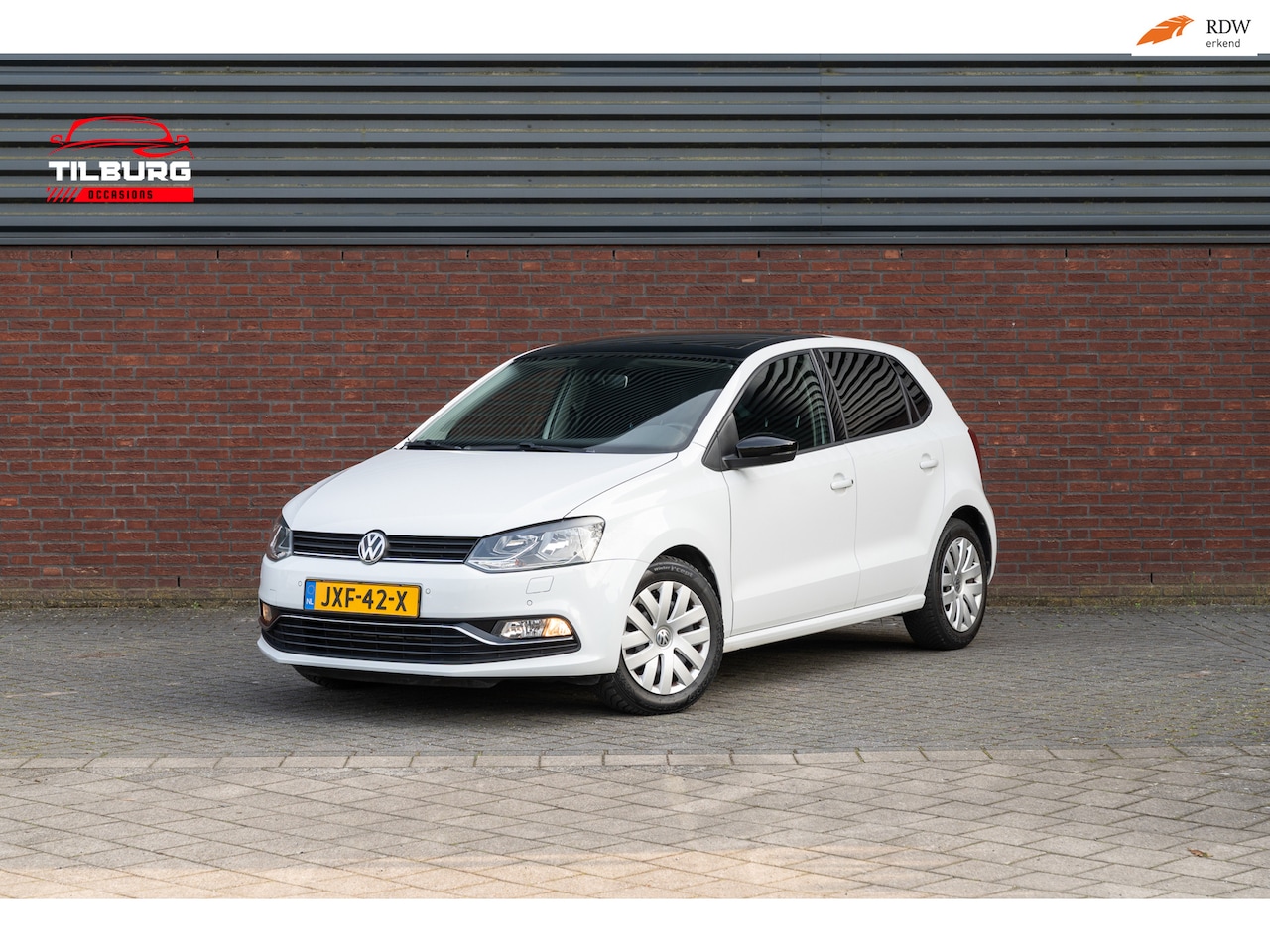 Volkswagen Polo - 1.2 TSI First Edition |PANO | NAVI | - AutoWereld.nl