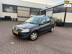 Dacia Logan MCV - 1.6-16V Lauréate 7p.Zitter Airco
