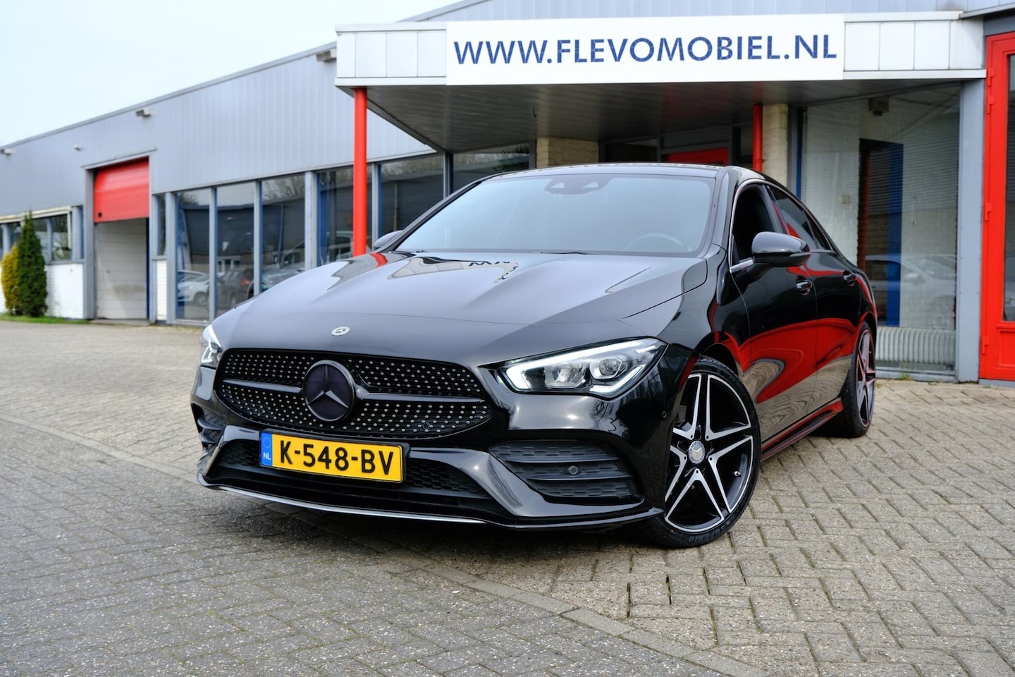 Mercedes-Benz CLA-Klasse - 180 d AMG Launch Edition Aut. Leder-Alcantara|Navi|Clima|LMV|Sporstoelen - AutoWereld.nl