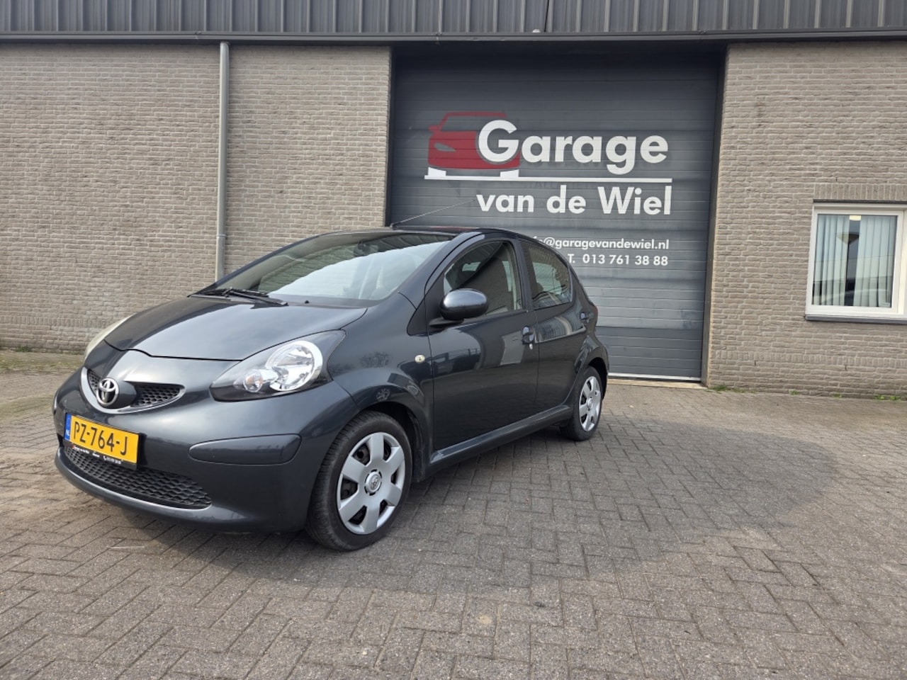 Toyota Aygo - 1.0-12V Comfort 1.0-12V Comfort - AutoWereld.nl