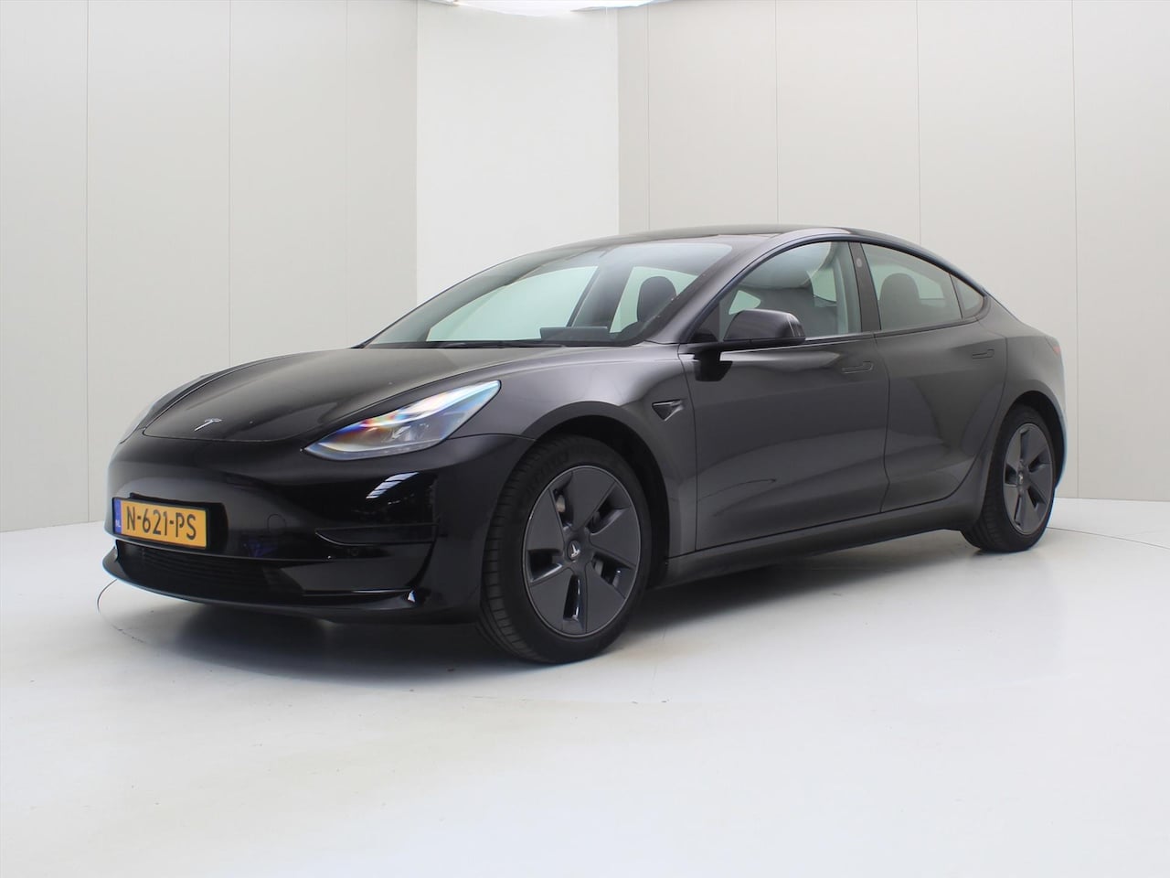 Tesla Model 3 - Standard RWD Plus FACELIFT 92% SoH [ LFP ACCU+WARMTEPOMP+AUTOPILOT+60 kWh+PREMIUM AUDIO ] - AutoWereld.nl