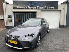 Lexus IS - 300h Hybrid F-Sport Line