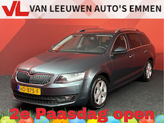 Skoda Octavia Combi - 1.2 TSI Greentech Style | Xenon | Climate Control | Navigatie | APK 29-12-2026 |
